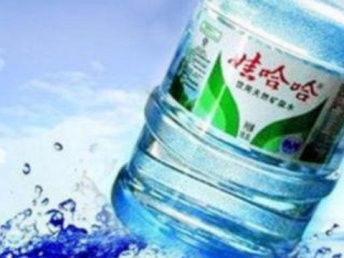 图 黄陂桶装水配送中心 买水赠机 买水赠水 优惠 武汉生活配送
